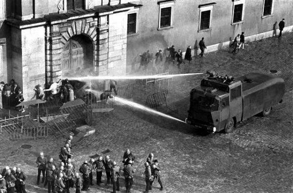 Stan Wojenny,3 maja 1982 r. FOT.Krzysztof Pawela/Forum